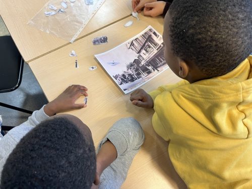 VoyIAge temporel à Montreuil en 2024/1